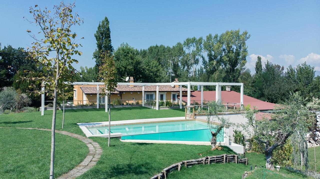 La Pampa Relais & Spa Melizzano Buitenkant foto
